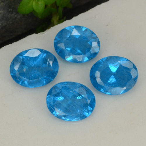 Gemme di Apatite Blu intenso naturale da 1.34 ct, Taglio ovale, VS-SI