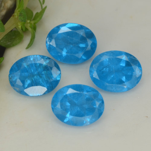 Apatite naturale blu da 1,60 ct, taglio ovale, VS-SI