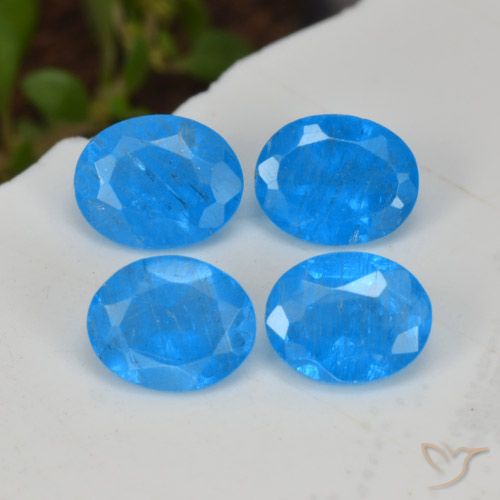 1.43ctw Naturale Blu intenso Apatite, Ovale, VS-SI