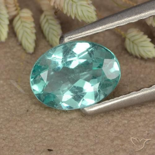 0.70ct Naturale Verde bluastro medio Apatite, Ovale, VS