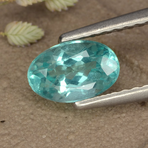 Apatite Verde bluastro medio naturale da 0.81 ct, Taglio ovale, VS