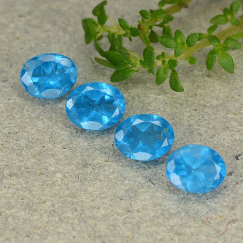 1.28ctw Naturale Blu medio Apatite, Ovale, VS