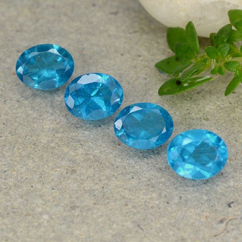 1.57ctw Naturale Blu Apatite, Ovale, VS
