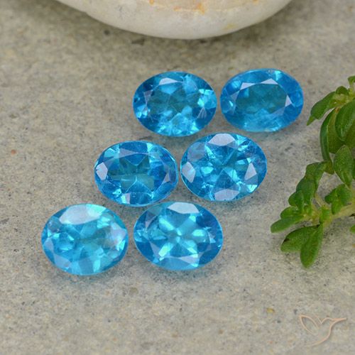 1.97ctw Naturale Blu medio Apatite, Ovale, VS