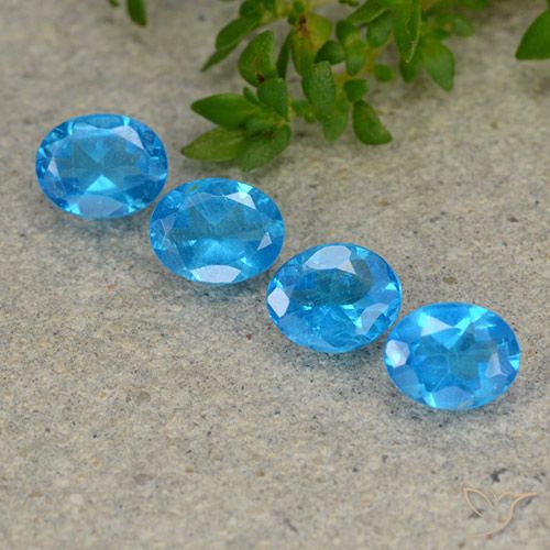 1.31ctw Naturale Blu intenso Apatite, Ovale, VS