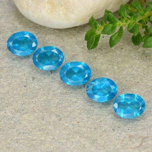 1.89ctw Naturale Blu Apatite, Ovale, VS