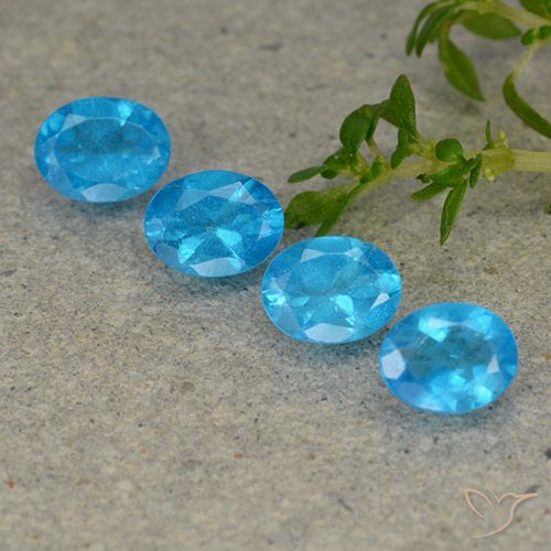 1.40ctw Naturale Blu elettrico Apatite, Ovale, VS
