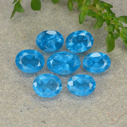 2.90ctw Naturale Blu Apatite, Ovale, VS