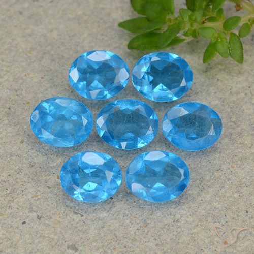 2.26ctw Naturale Blu medio Apatite, Ovale, VS