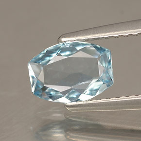 Acquamarina naturale blu da 0,62 ct, forma fantasia, VVS-VS