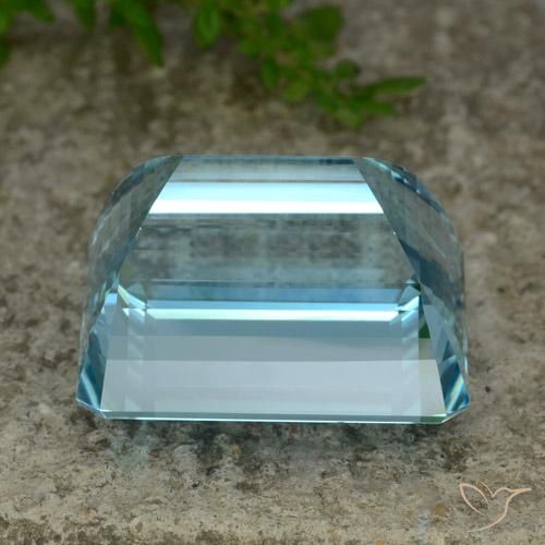 Acquamarina Blu Acqua Profondo naturale da 40.56 ct, Ottagonale / Taglio smeraldo, VVS