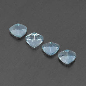 Acquamarina naturale blu da  ct, trillion, VVS