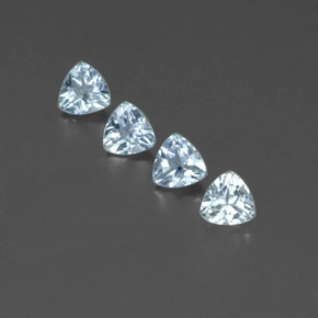 Acquamarina naturale blu da  ct, trillion, VVS