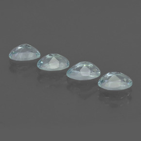 Gemme di Acquamarina Blu pallido naturale da 1.68 ct, Taglio ovale, VS