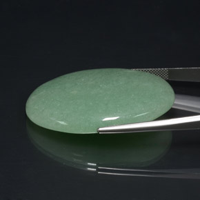Avventurina naturale verde da 65,37 ct, taglio ovale, opaco
