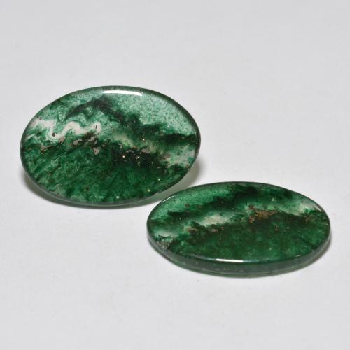 Avventurina naturale verde da 12,30 ct, taglio ovale, traslucido