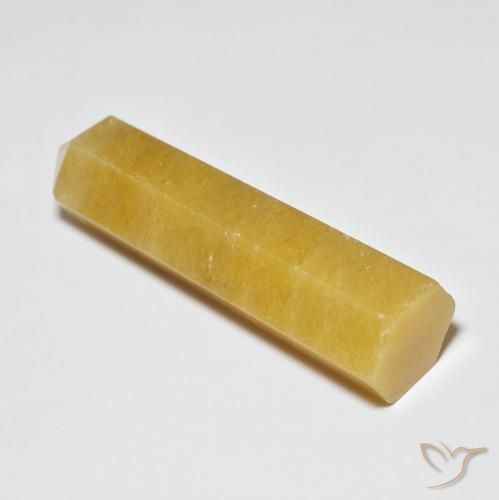 Avventurina Giallo intenso naturale da 47.31 ct, Taglio a fantasia, Opaco