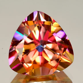 Topazio azotic naturale multicolore da 11,78 ct, trillion, VVS-VS