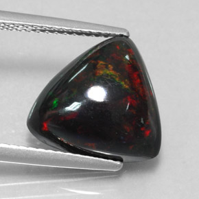 Opale nero naturale multicolore da 4,00 ct, trillion, opaco