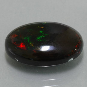 Opale nero naturale multicolore da 4,78 ct, taglio ovale, opaco