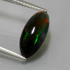 Opale nero naturale multicolore da 2,74 ct, marchesa, opaco