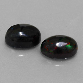 Opale nero naturale multicolore da  ct, taglio ovale, opaco