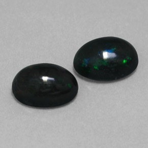 Opale nero naturale multicolore da  ct, taglio ovale, opaco