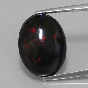Opale nero naturale multicolore da 5,63 ct, taglio ovale, opaco
