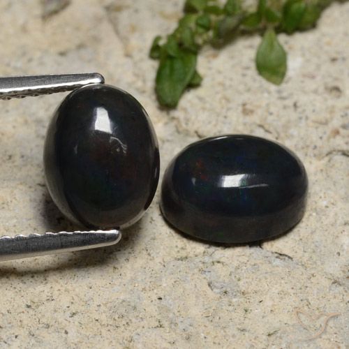3.23ctw Naturale Multicolore Opale nero, Ovale, Traslucido
