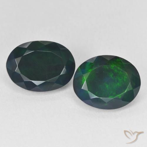 3.88ctw Naturale Multicolore Opale nero, Ovale, Traslucido