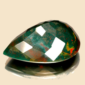 Eliotropio naturale verde da 17,50 ct, taglio a pera, opaco