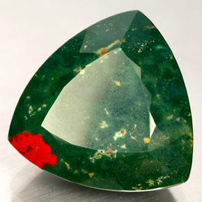 Eliotropio naturale verde da 12,83 ct, trillion, opaco