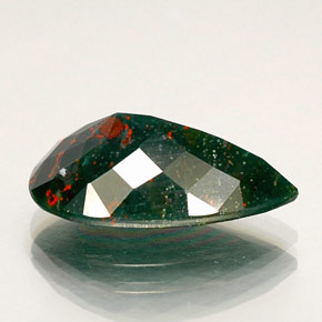 Pietra del sangue Verde maculato naturale da 9.31 ct, Forma a pera, Opaco