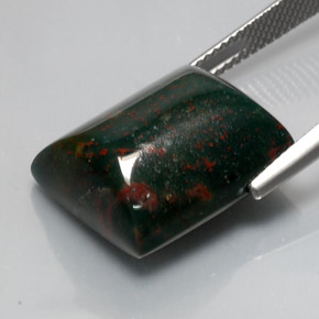 Eliotropio naturale verde da 18,65 ct, baguette, opaco