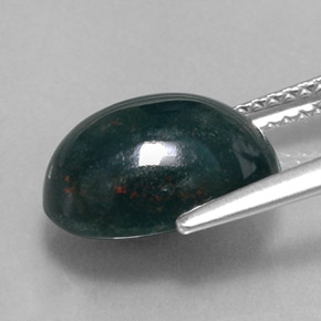 Pietra del sangue Verde maculato naturale da 4.04 ct, Taglio ovale, Opaco