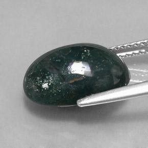 Eliotropio naturale verde da 4,74 ct, taglio ovale, opaco