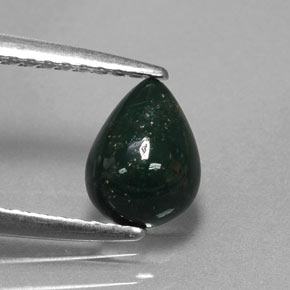 Eliotropio naturale verde da 0,70 ct, taglio a pera, opaco