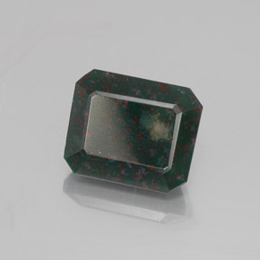 Pietra del sangue Verde maculato naturale da 4.78 ct, Taglio smeraldo, Opaco