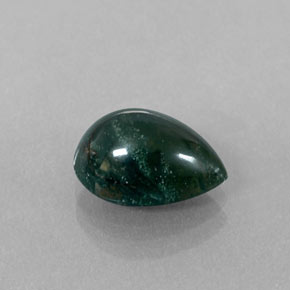 Eliotropio naturale verde da 2,83 ct, taglio a pera, opaco