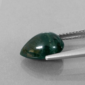 Eliotropio naturale verde da 2,83 ct, taglio a pera, opaco