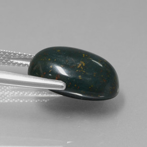 Pietra del sangue Verde maculato naturale da 9.11 ct, Taglio ovale, Opaco