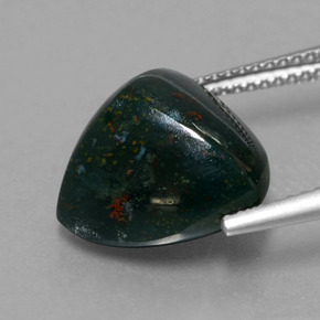 Eliotropio naturale verde da 7,65 ct, trillion, opaco