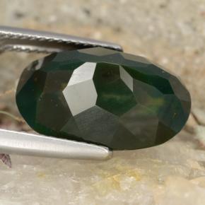 Pietra del sangue Verde maculato naturale da 7.83 ct, Taglio ovale, Opaco