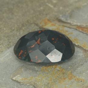 Pietra del sangue Verde maculato naturale da 6.55 ct, Taglio ovale, Opaco