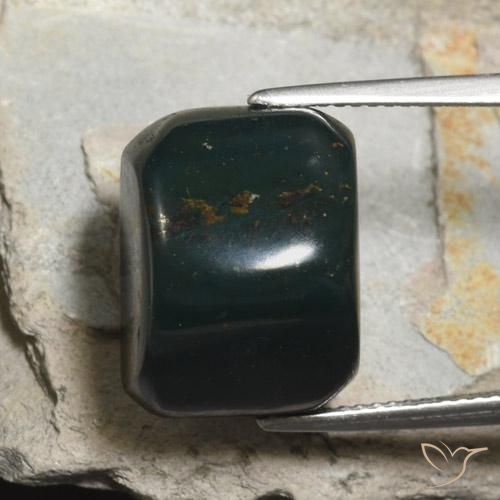 21.56ct Naturale Verde foresta Pietra del sangue, Taglio smeraldo, Opaco