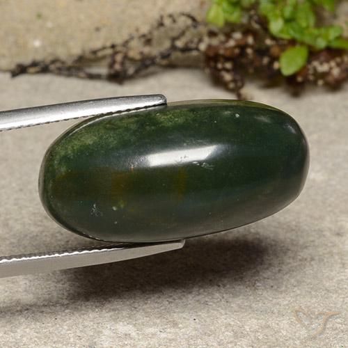 Pietra del sangue Verde con Rosso naturale da 21.80 ct, Ovale, Opaco