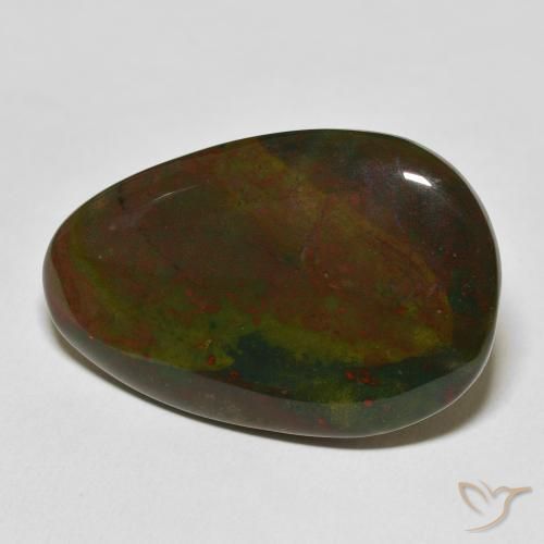 34.76ct Naturale Verde e Rosso Pietra del sangue, Taglio a fantasia, Opaco