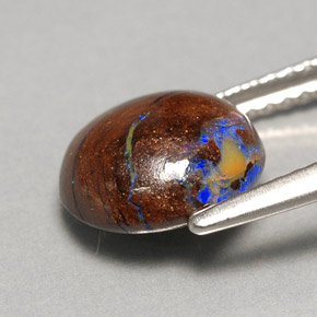 Opale boulder naturale multicolore da 3,11 ct, taglio rotondo, opaco