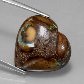 Opale boulder naturale multicolore da 14,96 ct, a forma di cuore, opaco