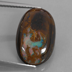 Opale boulder naturale multicolore da 7,78 ct, taglio ovale, opaco